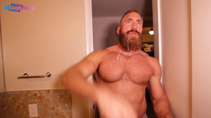 Bisexual Porn Ian Cage Gio Vanni Sage Hardwell BiGuysFuck 