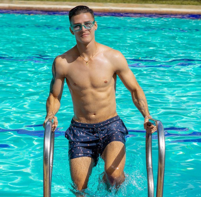 Dominick Walker Flirt4Free Male Cam Male Model