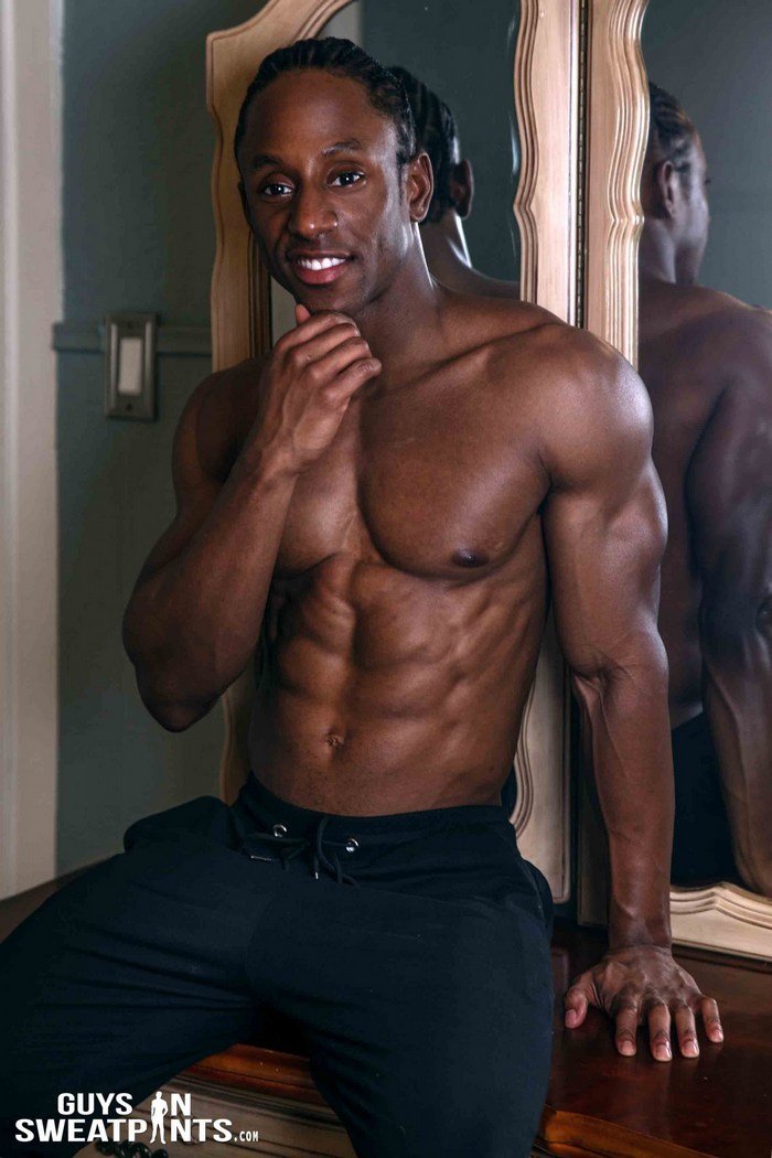 Liam Cyber Gay Porn Star Muscle Hunk GuysInSweatpants