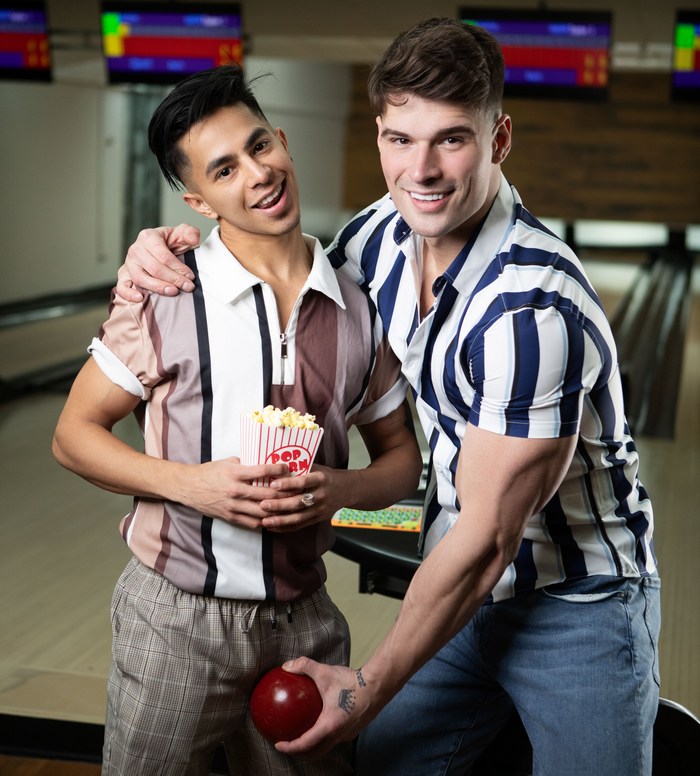 Malik Delgaty Gay Porn Angel Santana Bowling Alley Fuckdown 